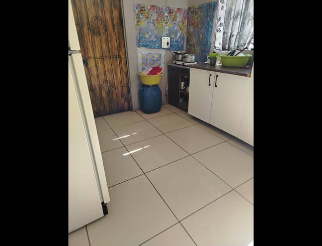 2 BEDROOM HOUSE FOR SALE IN FERNWOOD